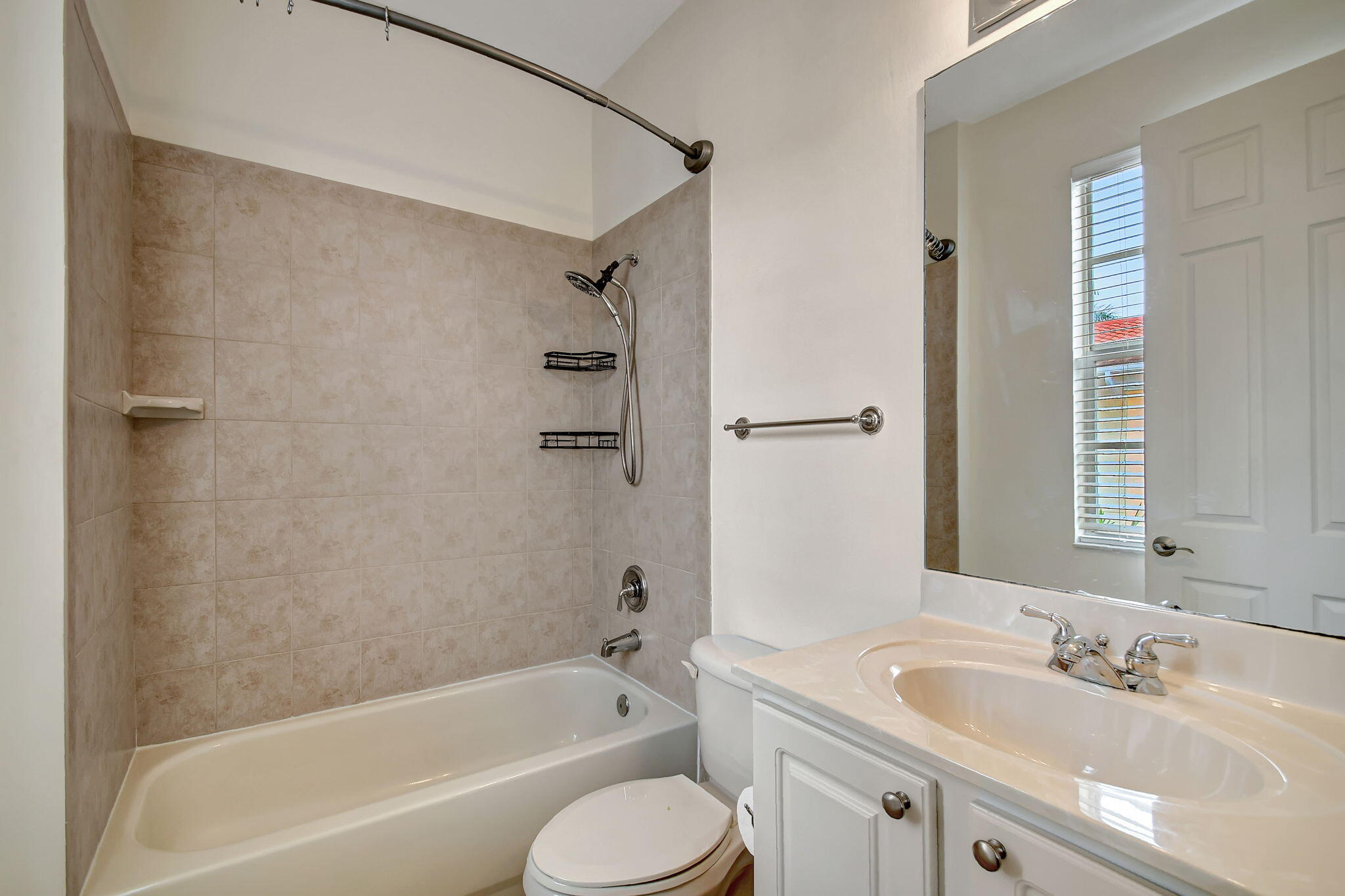 2502 N Dixie Highway 40