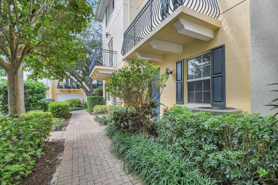 2502 N Dixie Highway 40