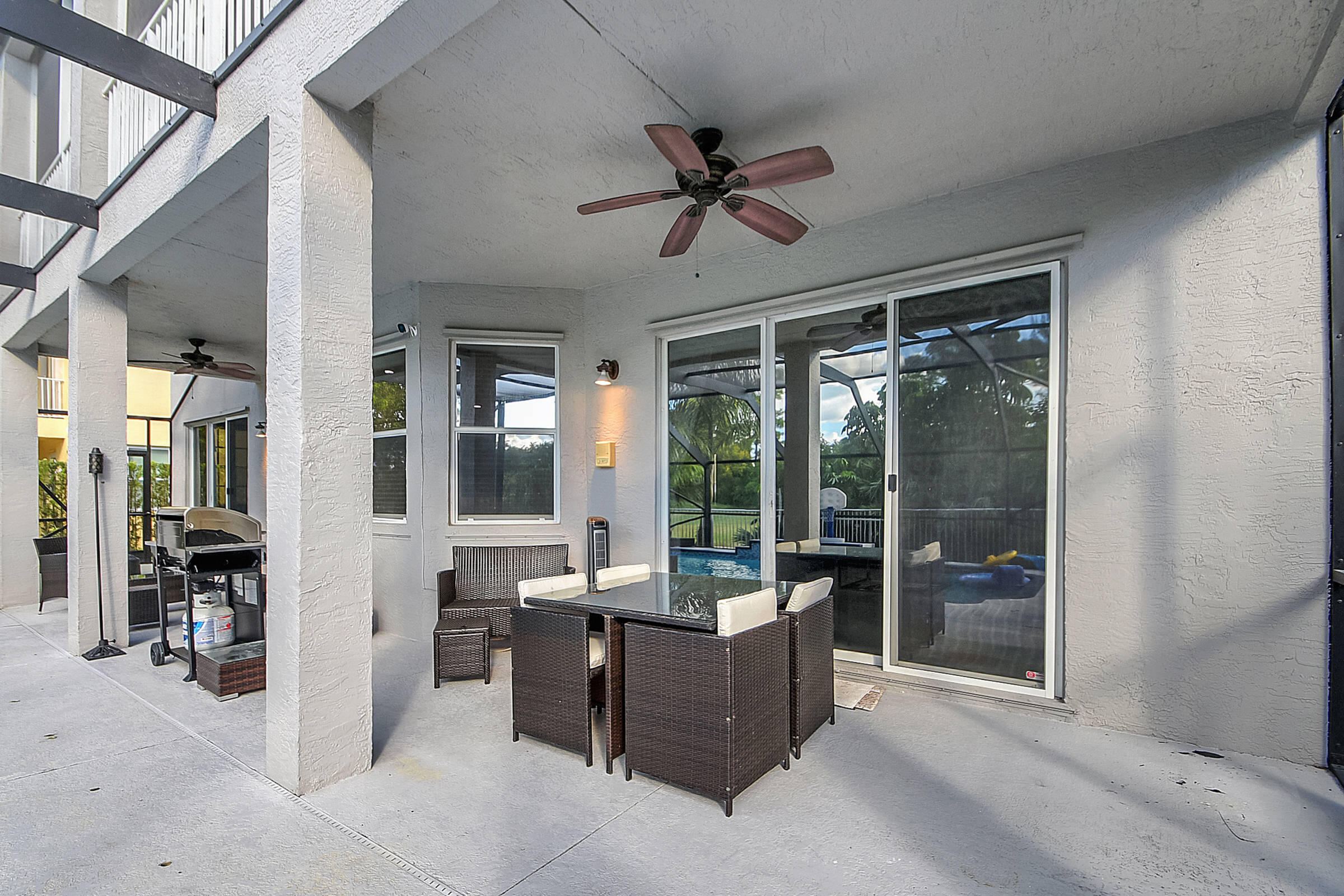 2254 Ridgewood Court