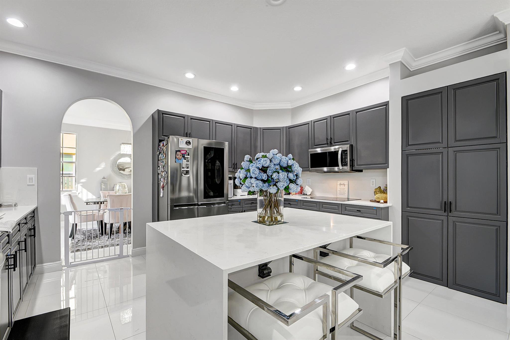 2254 Ridgewood Court