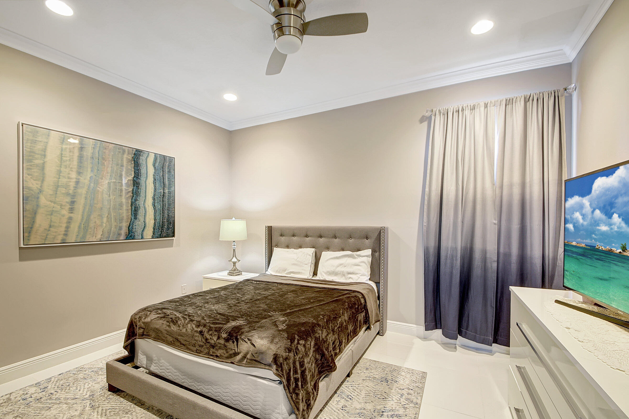2254 Ridgewood Court