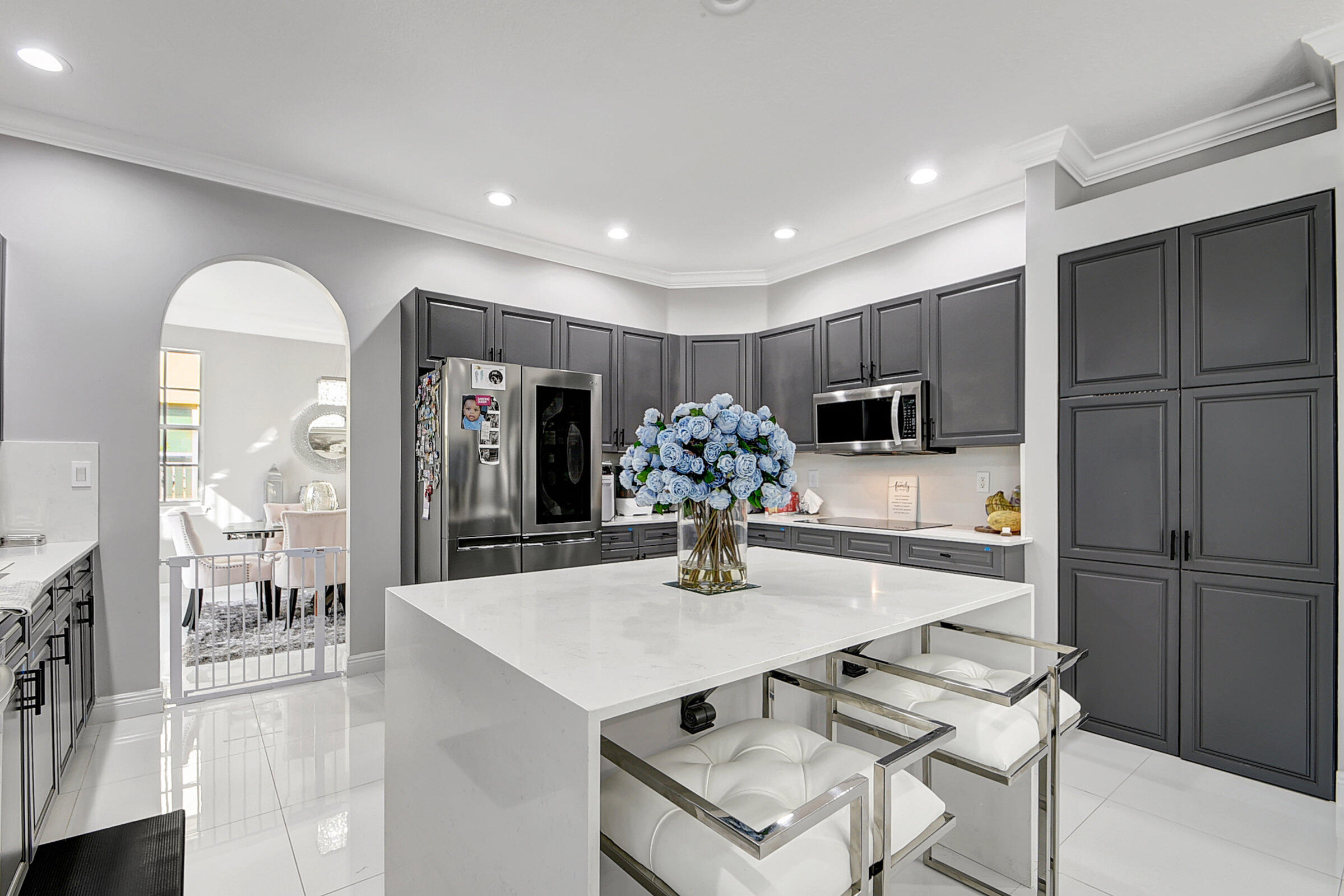 2254 Ridgewood Court