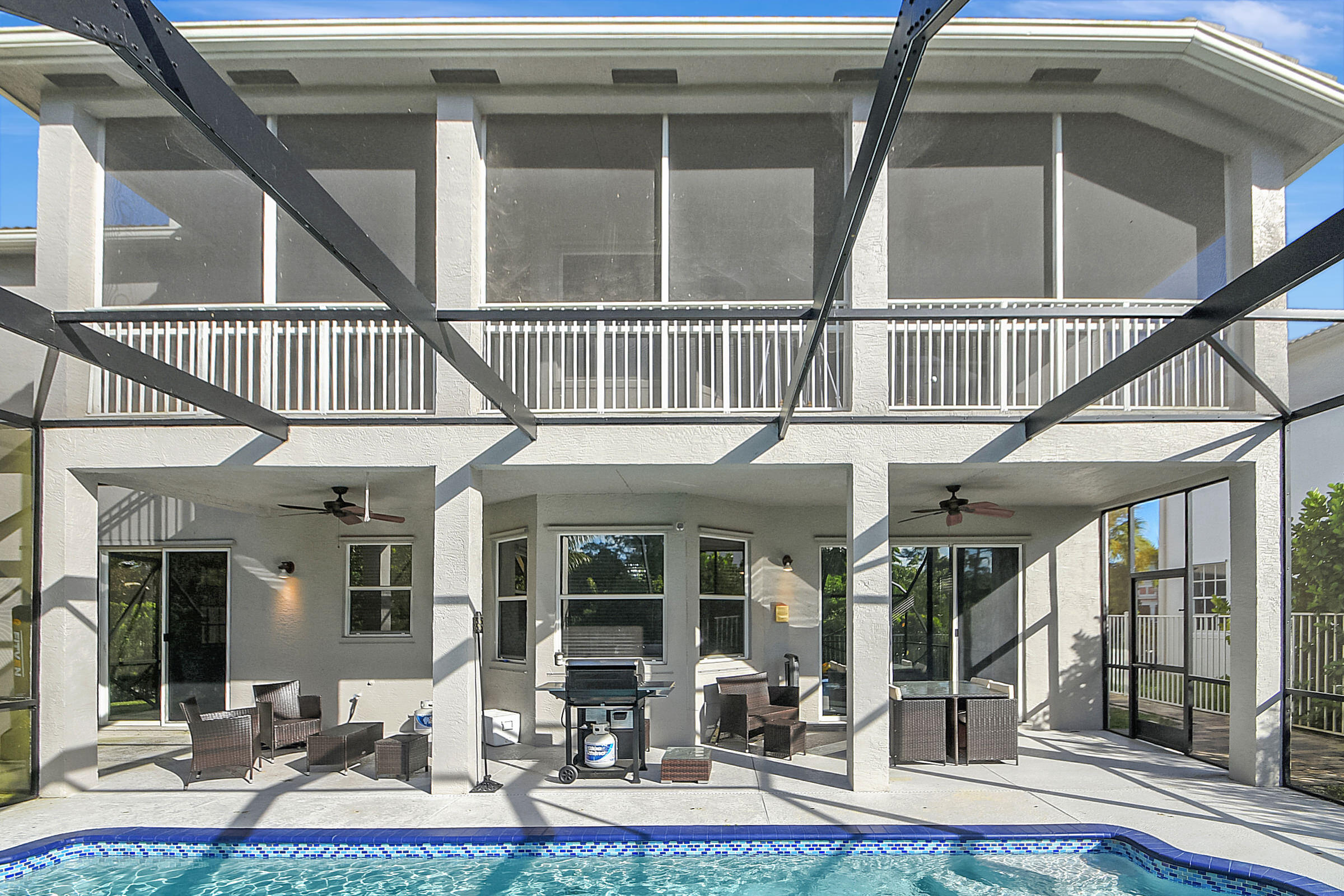 2254 Ridgewood Court
