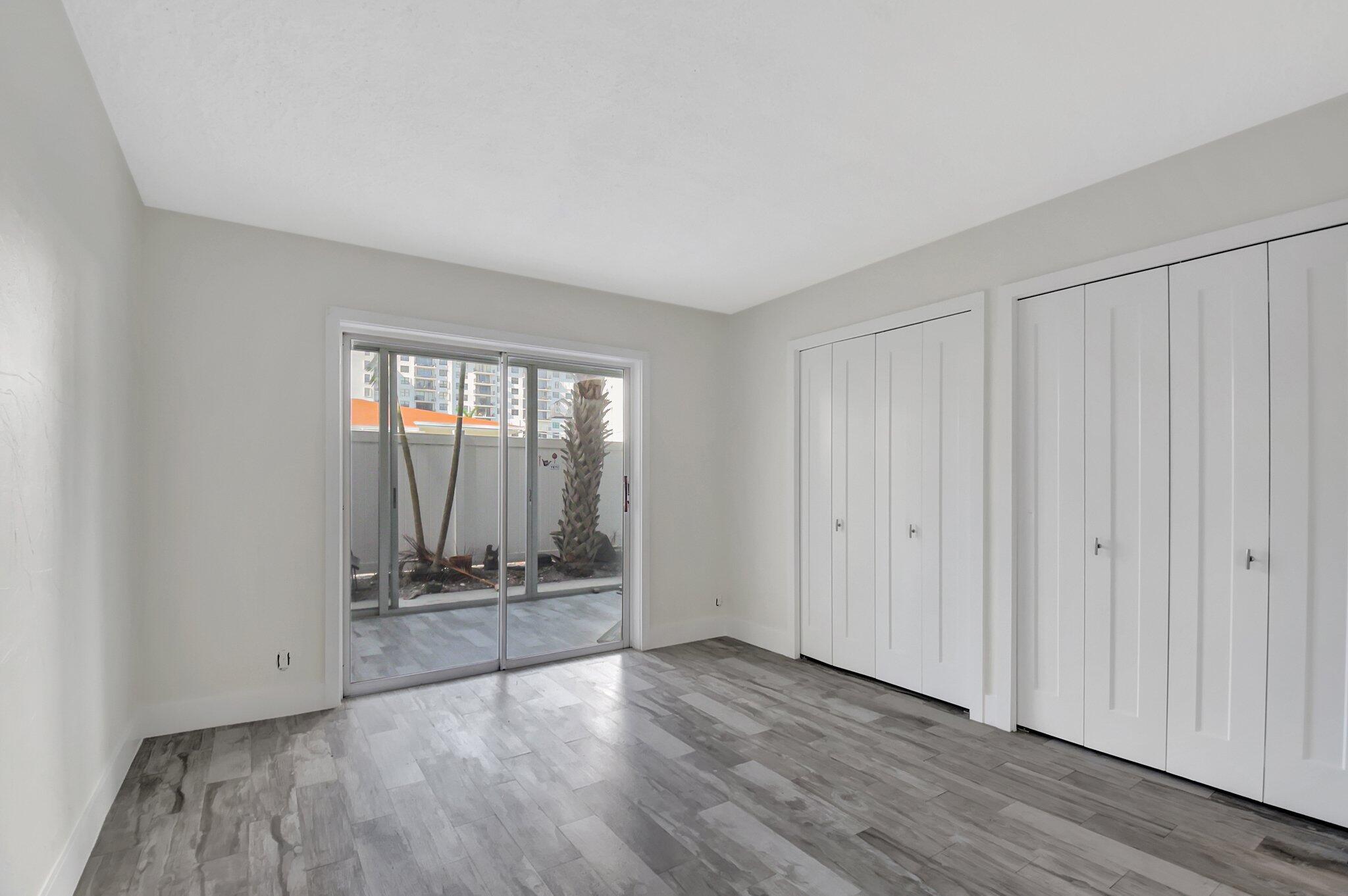 3915 S Flagler Drive 118