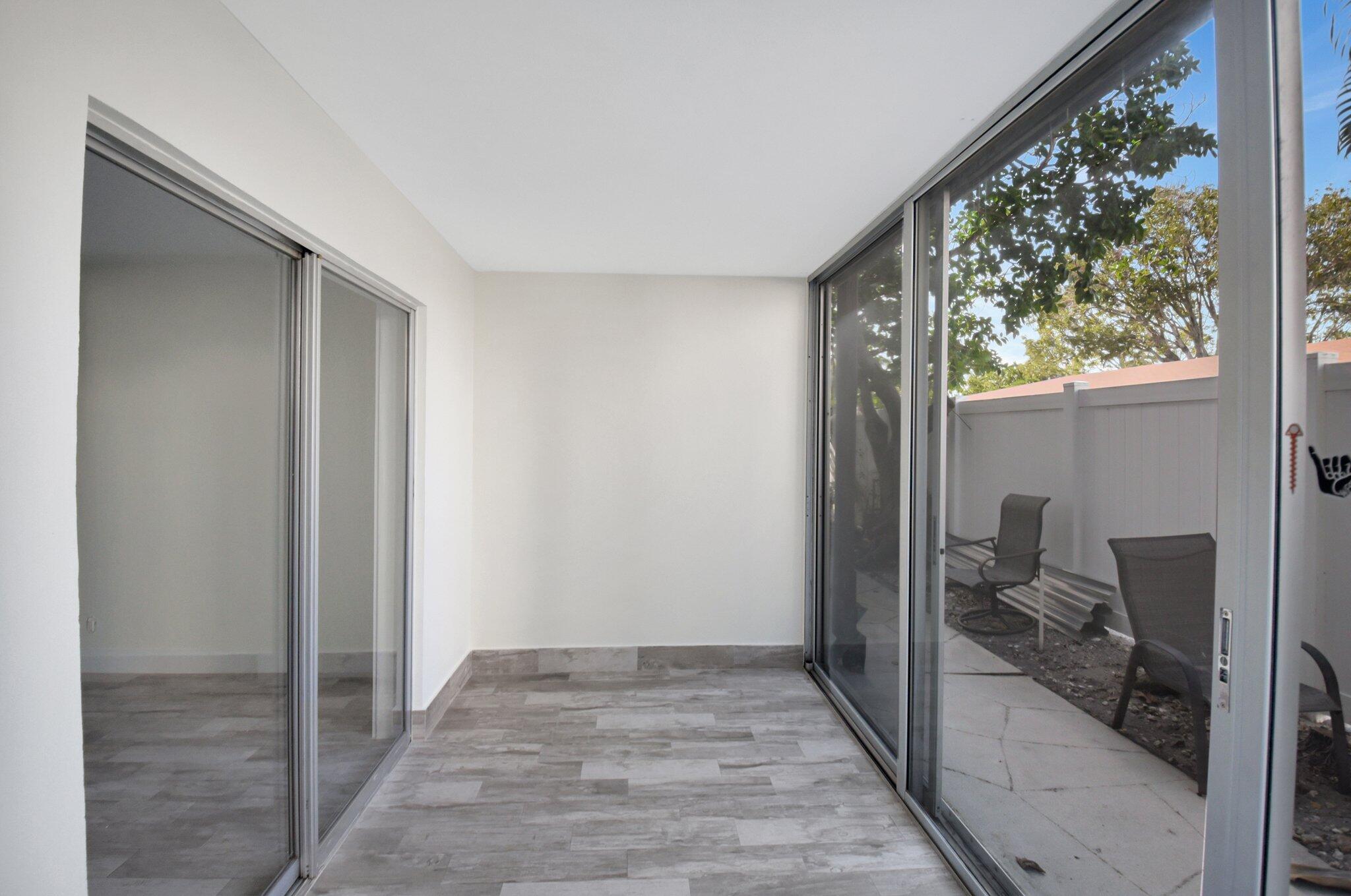 3915 S Flagler Drive 118