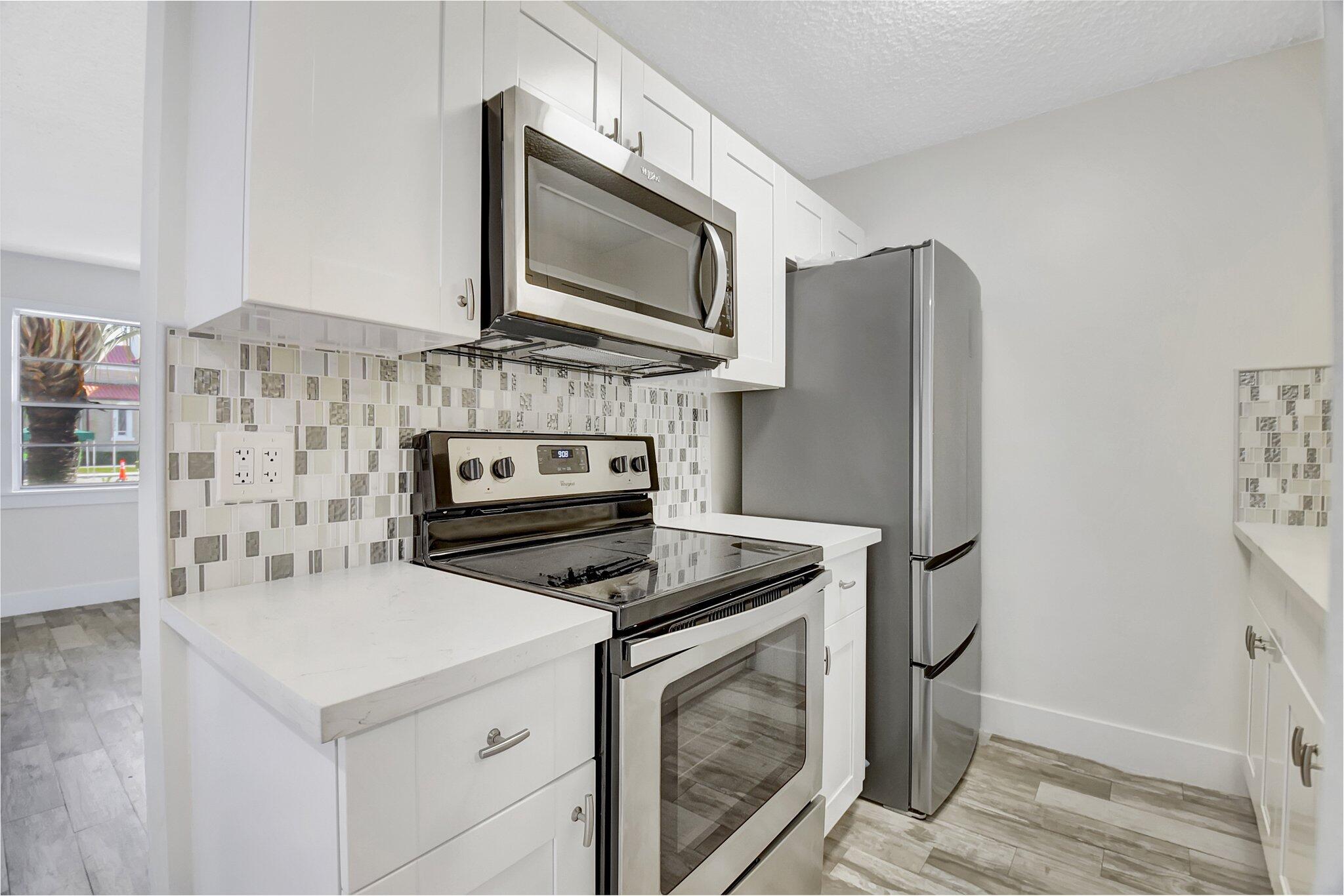 3915 S Flagler Drive 118