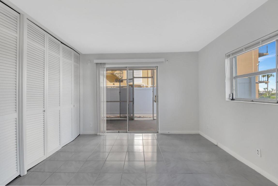 3915 S Flagler Drive 101