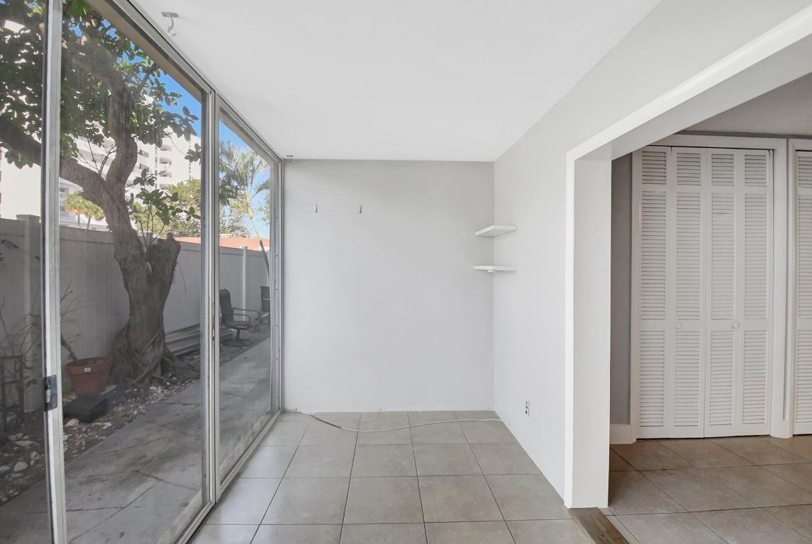 3915 S Flagler Drive 120