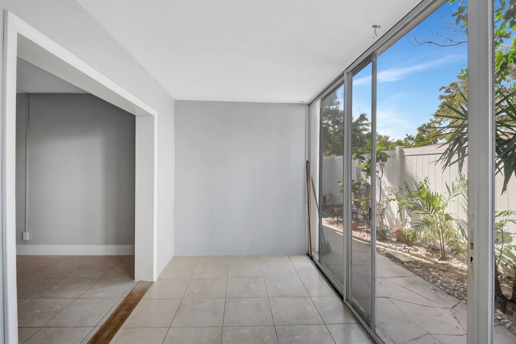 3915 S Flagler Drive 120