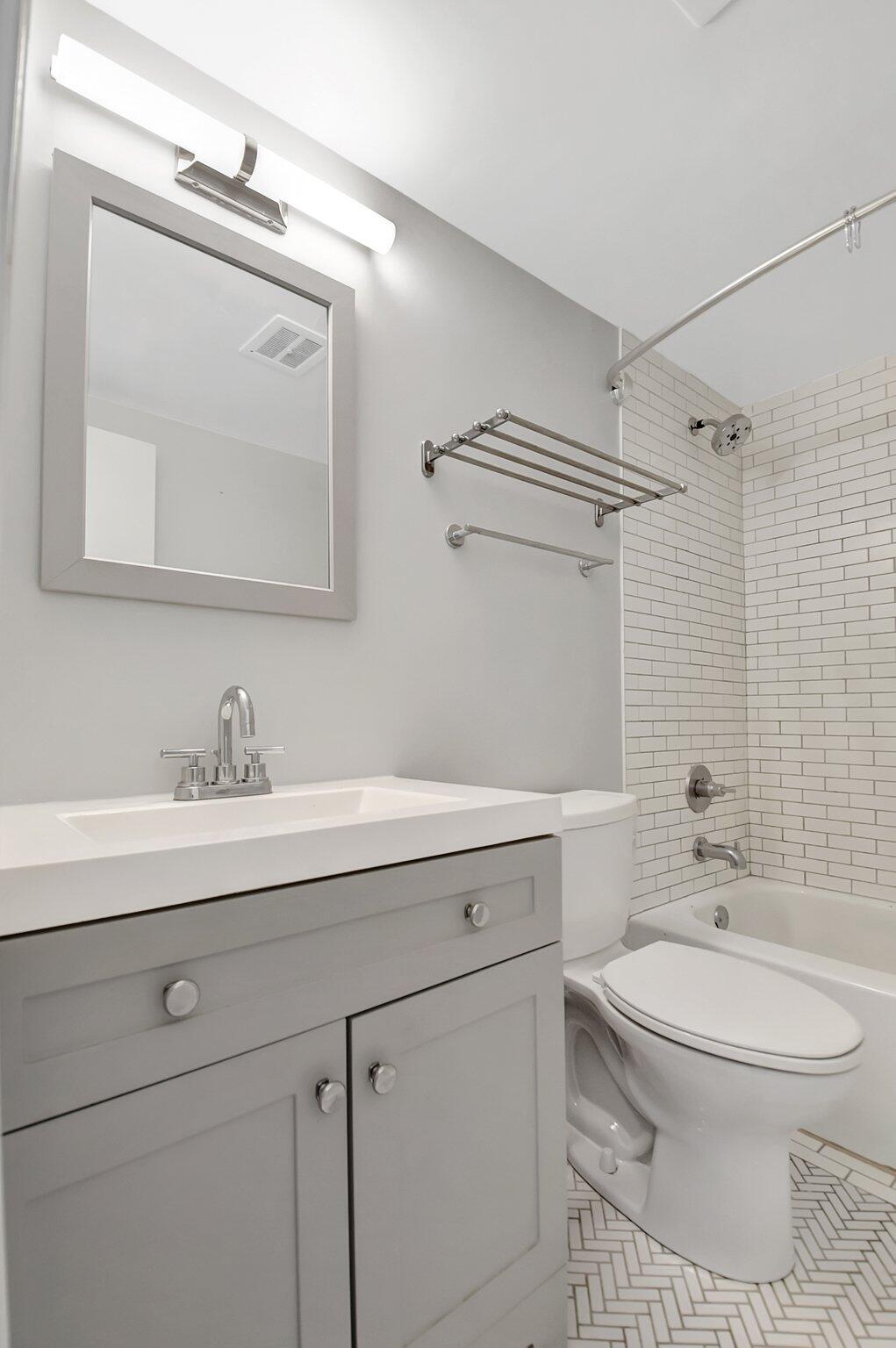 3915 S Flagler Drive 120