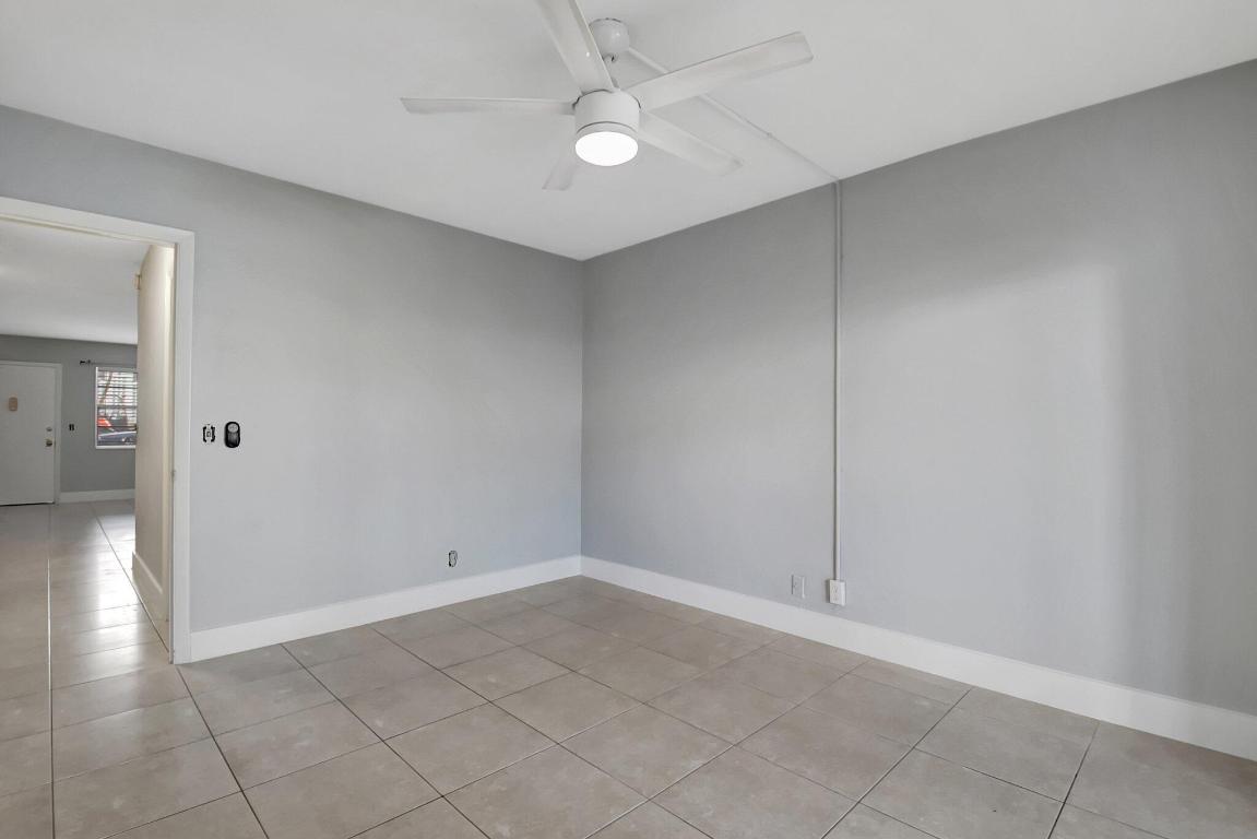 3915 S Flagler Drive 120