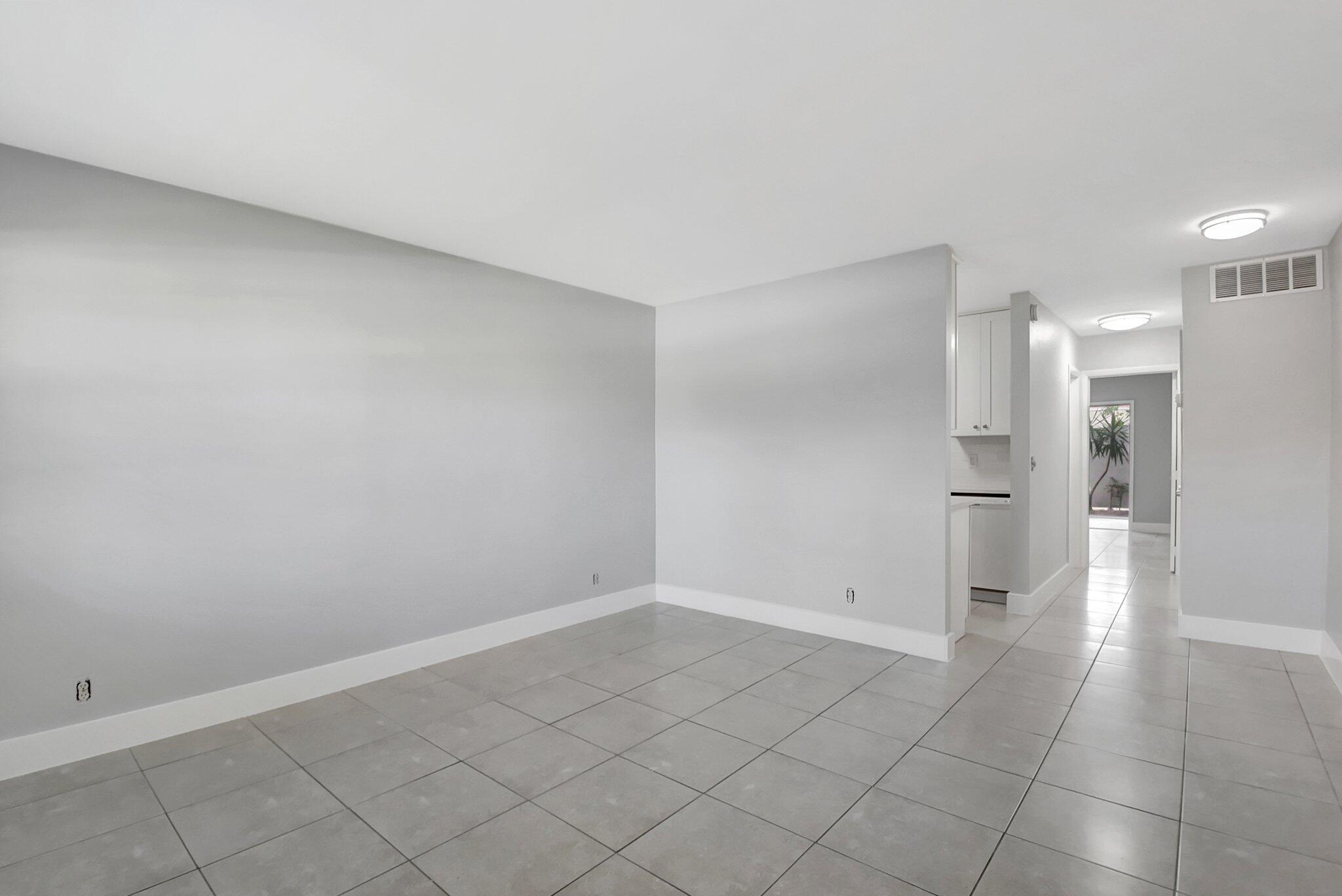 3915 S Flagler Drive 120