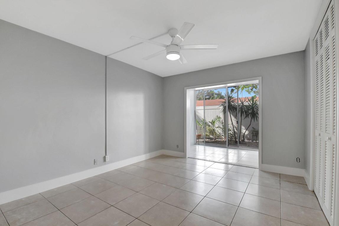 3915 S Flagler Drive 120