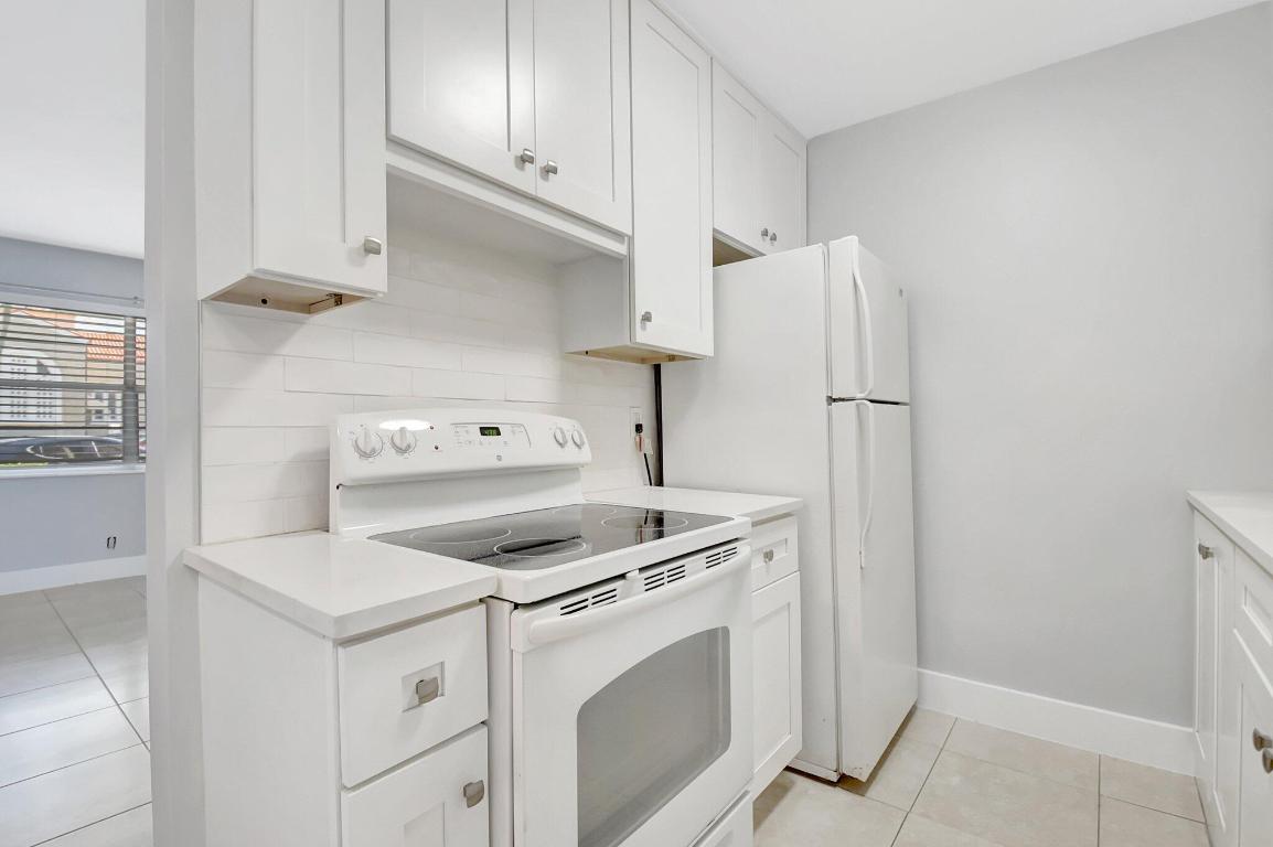 3915 S Flagler Drive 120