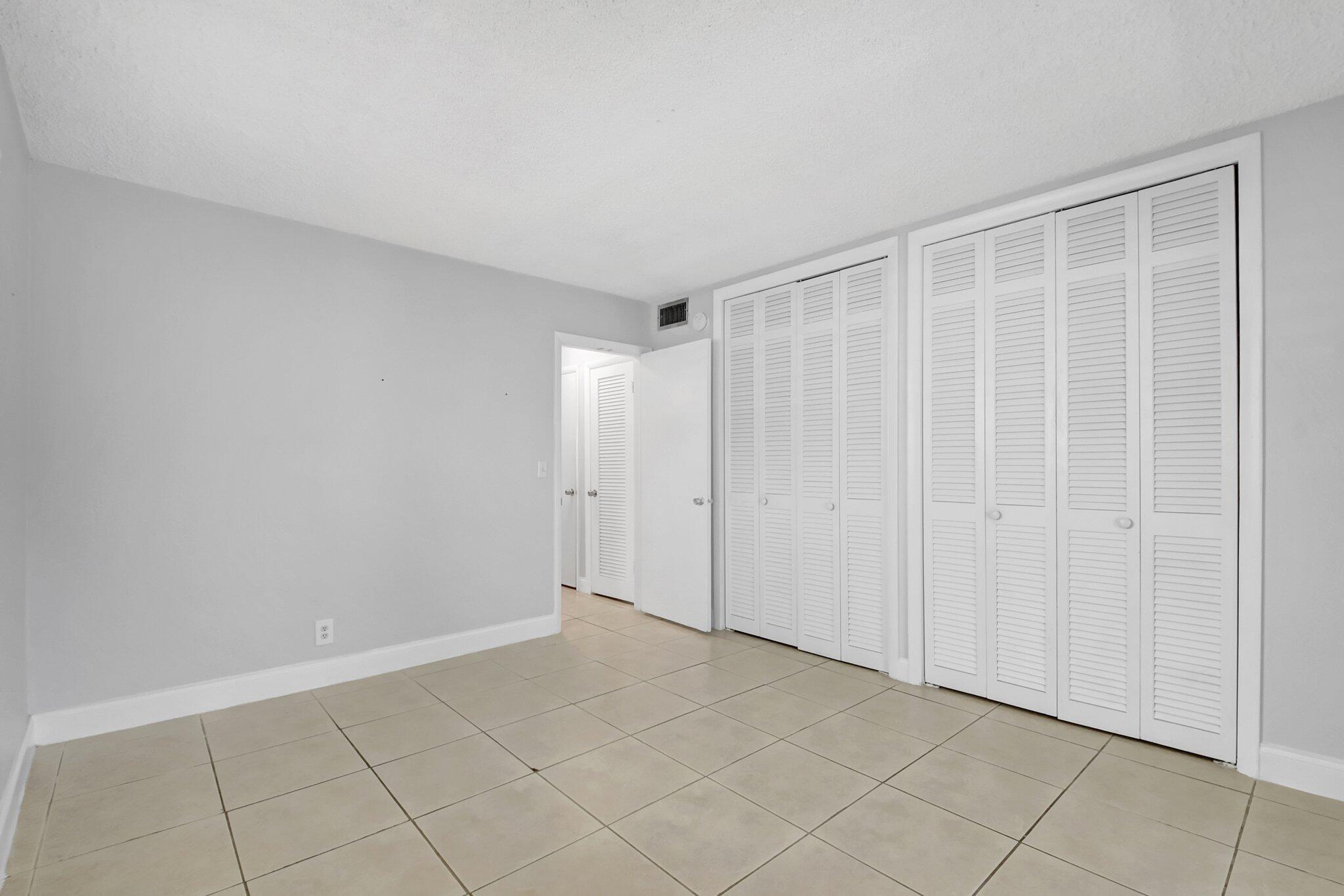 3915 S Flagler Drive 112