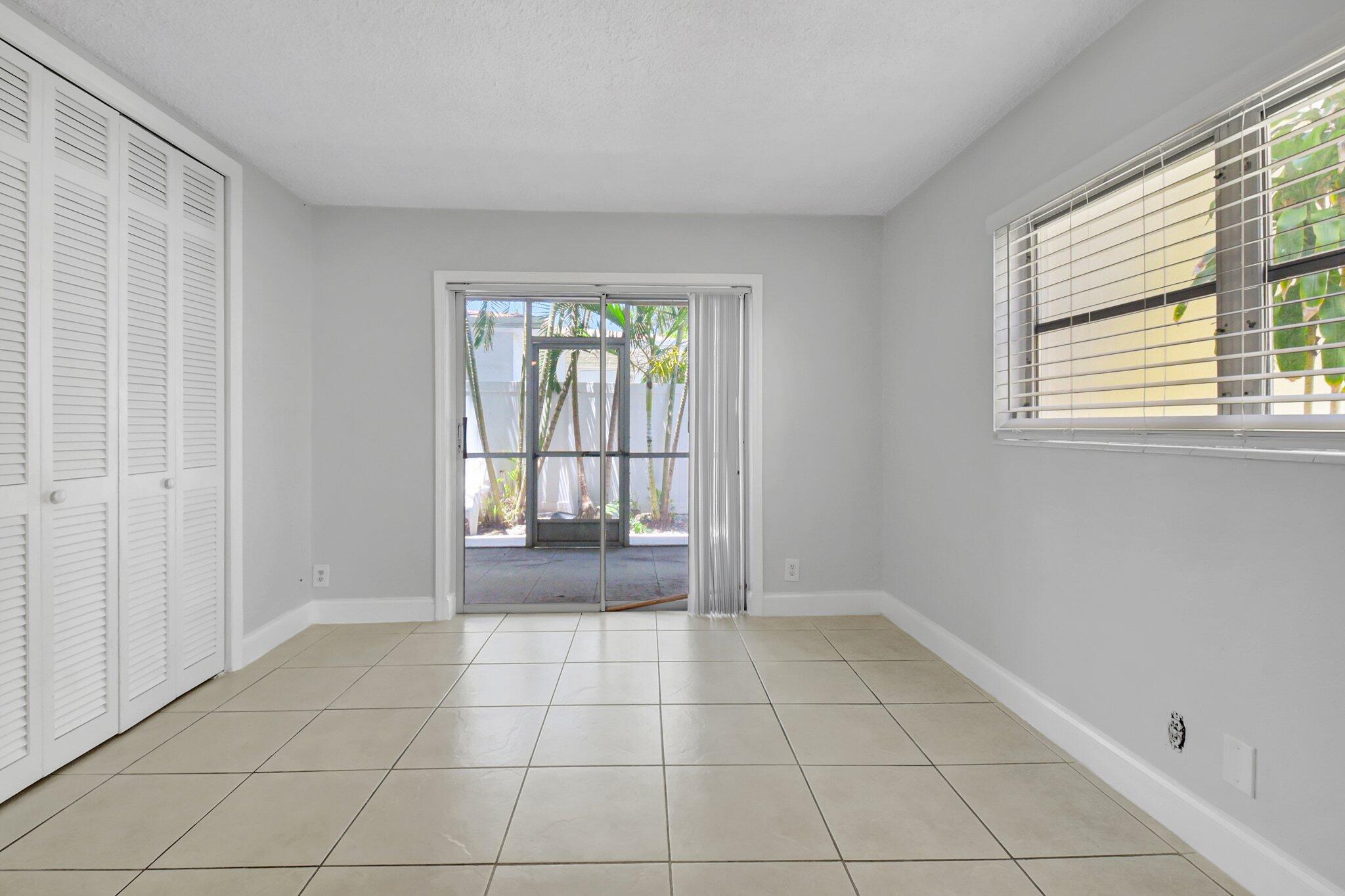 3915 S Flagler Drive 112