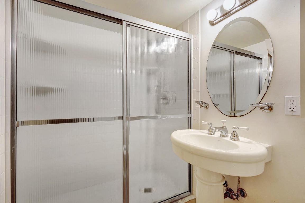 3915 S Flagler Drive 205