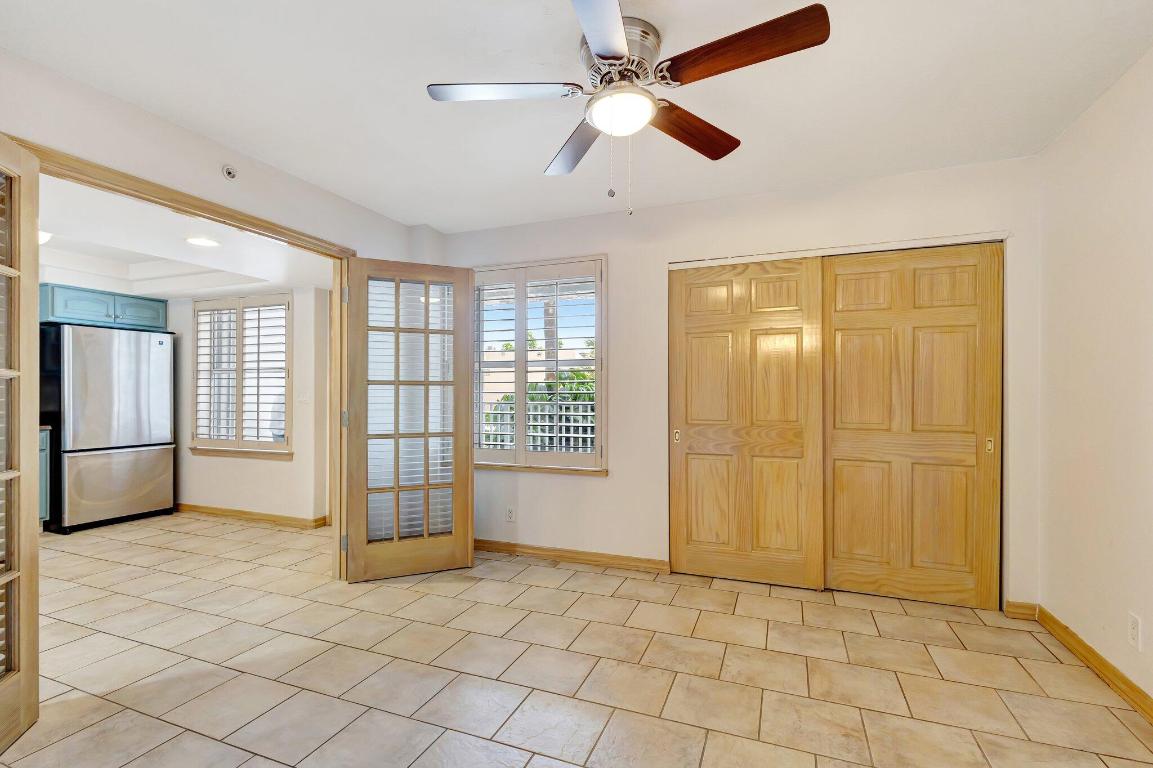 3915 S Flagler Drive 205