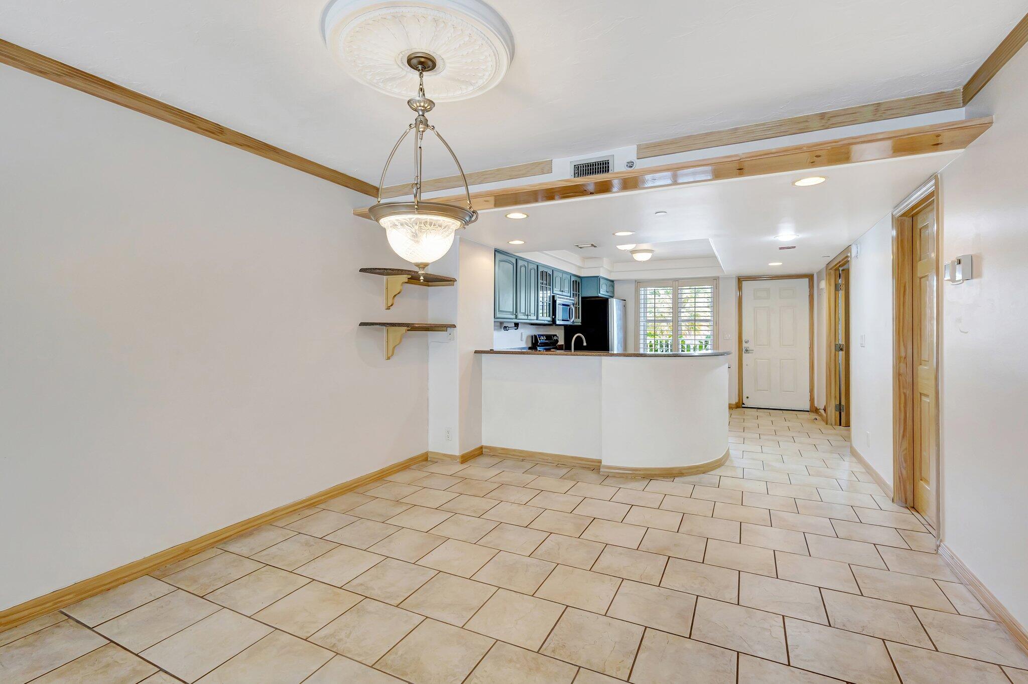 3915 S Flagler Drive 205