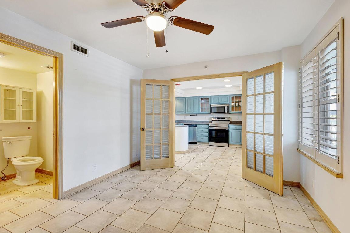 3915 S Flagler Drive 205