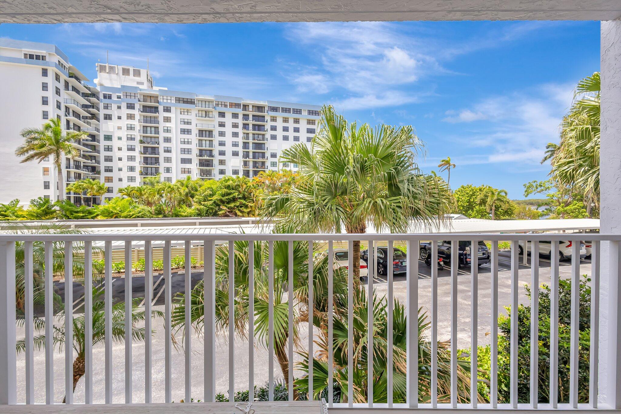 3915 S Flagler Drive 205