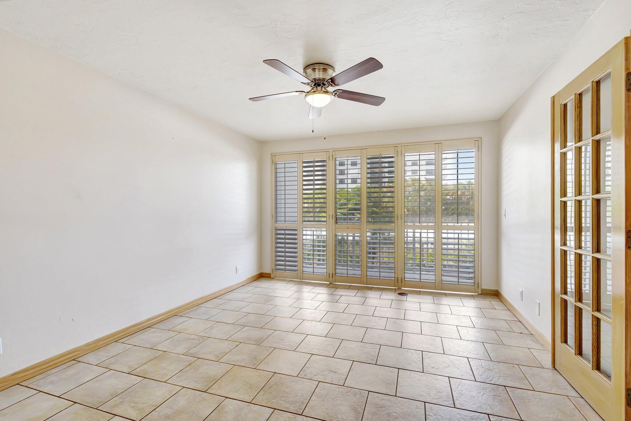 3915 S Flagler Drive 205