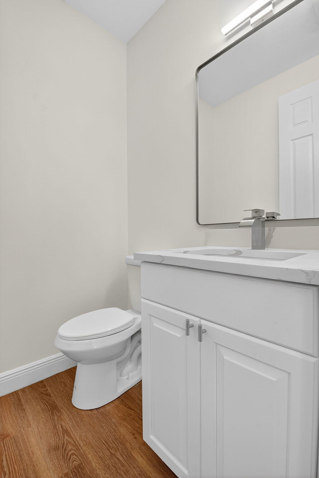 2502 N Dixie Highway 36