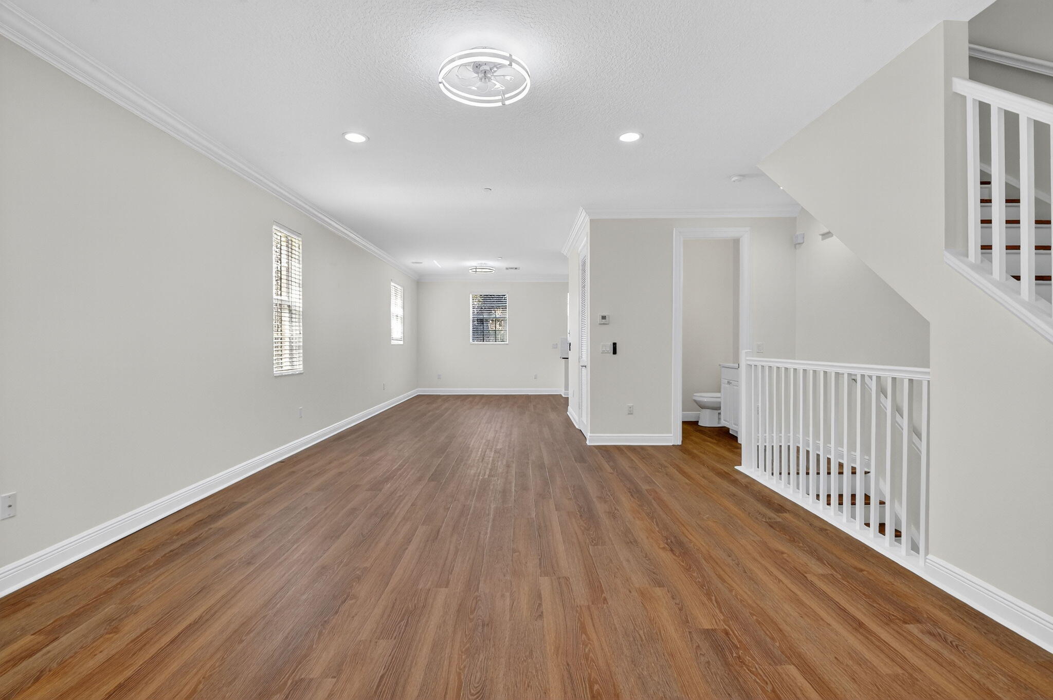 2502 N Dixie Highway 36