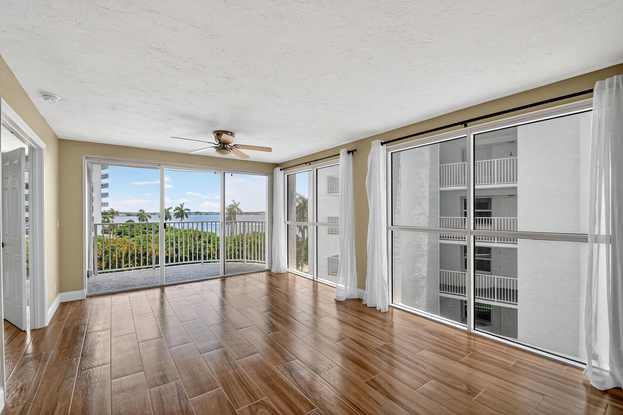 3901 S Flagler Drive 504