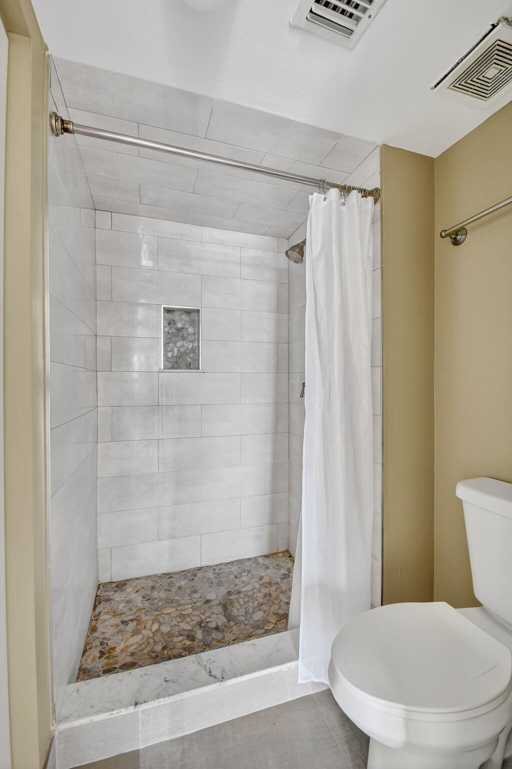 3901 S Flagler Drive 504