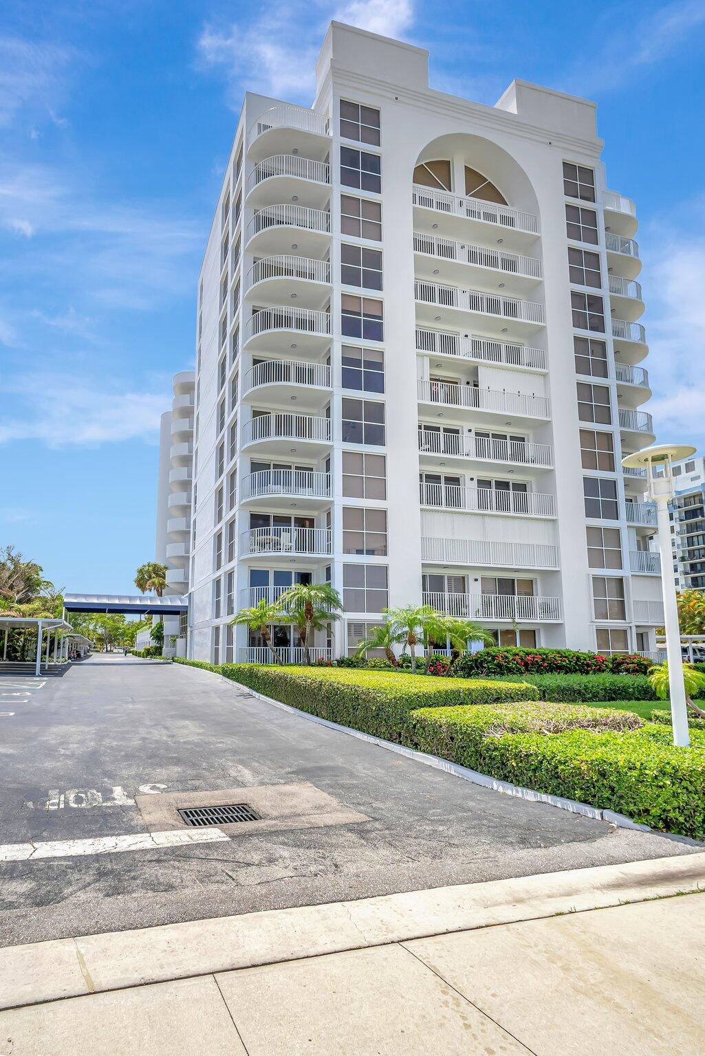 3901 S Flagler Drive 504