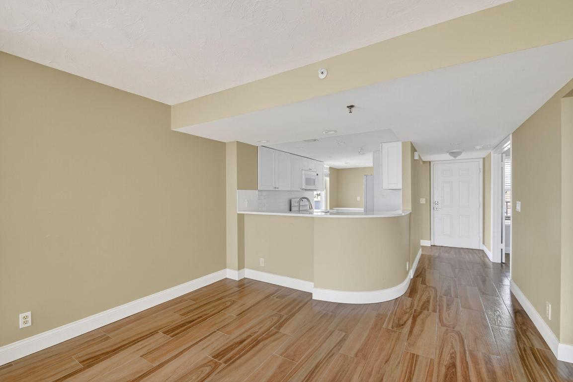 3901 S Flagler Drive 504