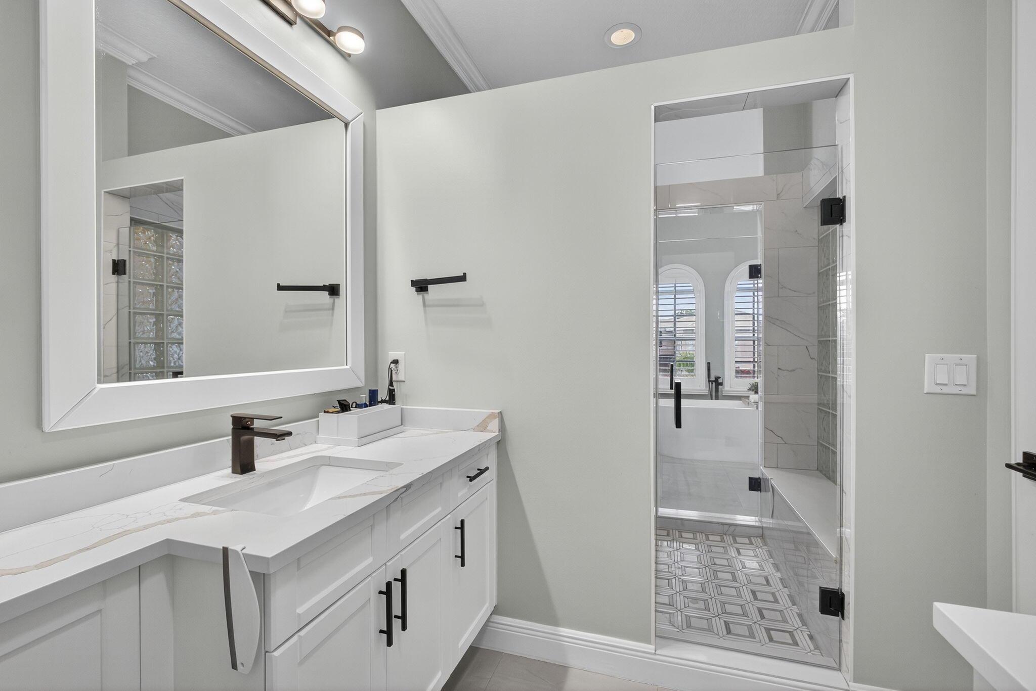 2124 Bellcrest Court