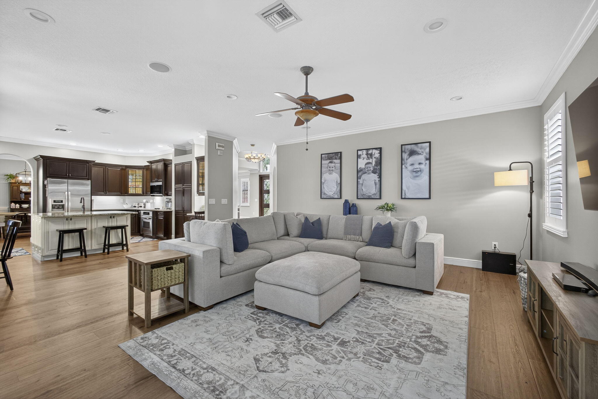 2124 Bellcrest Court