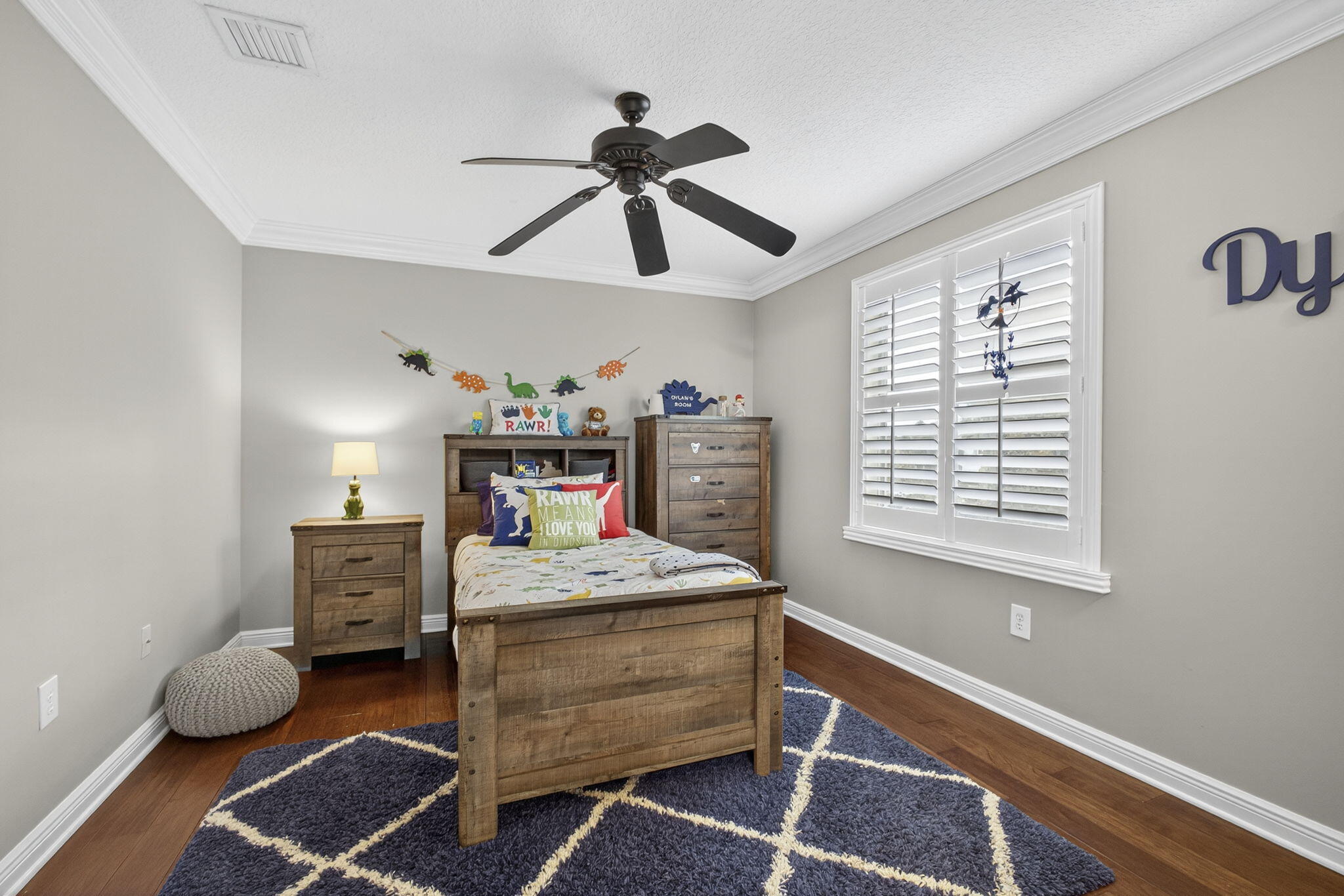 2124 Bellcrest Court