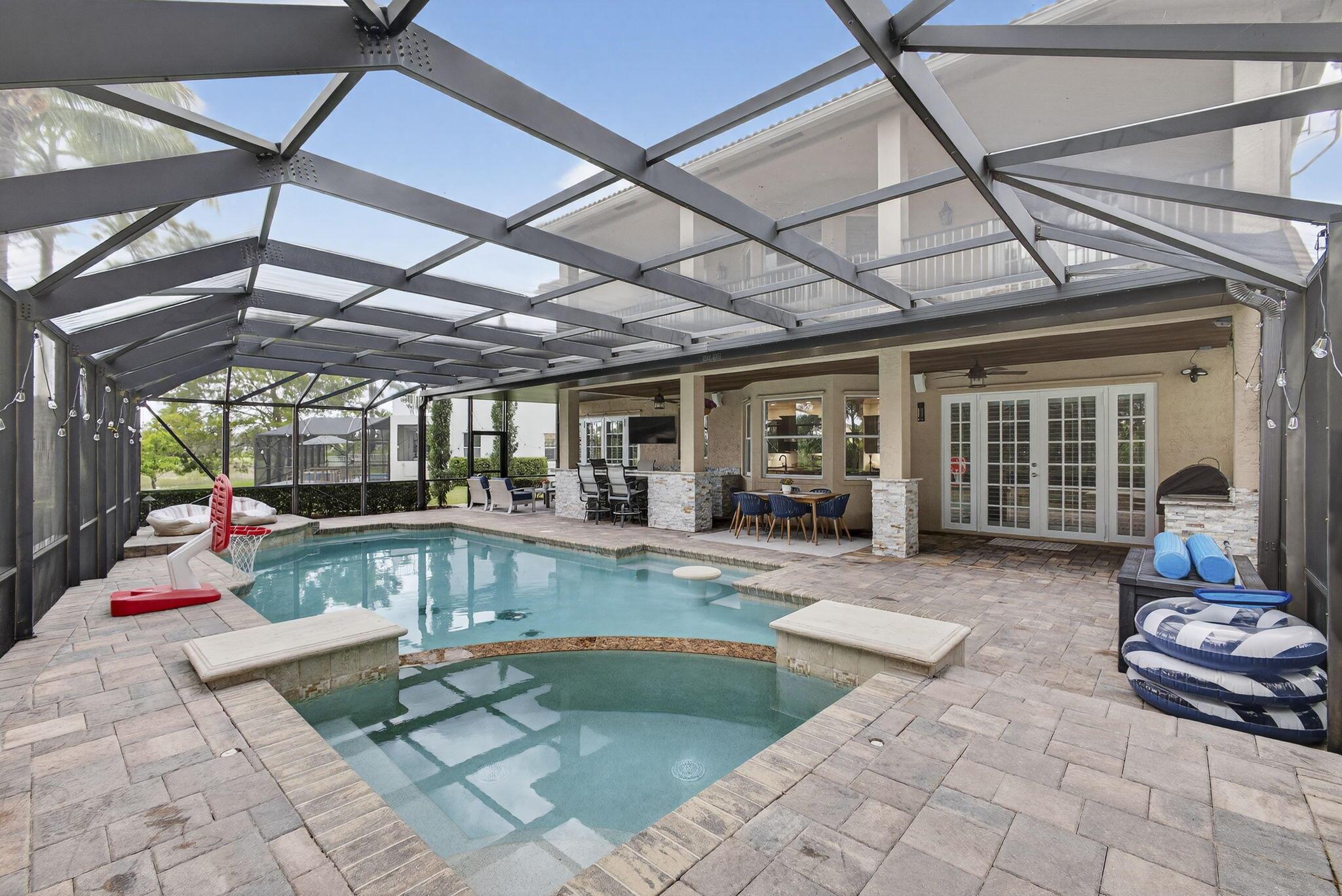 2124 Bellcrest Court