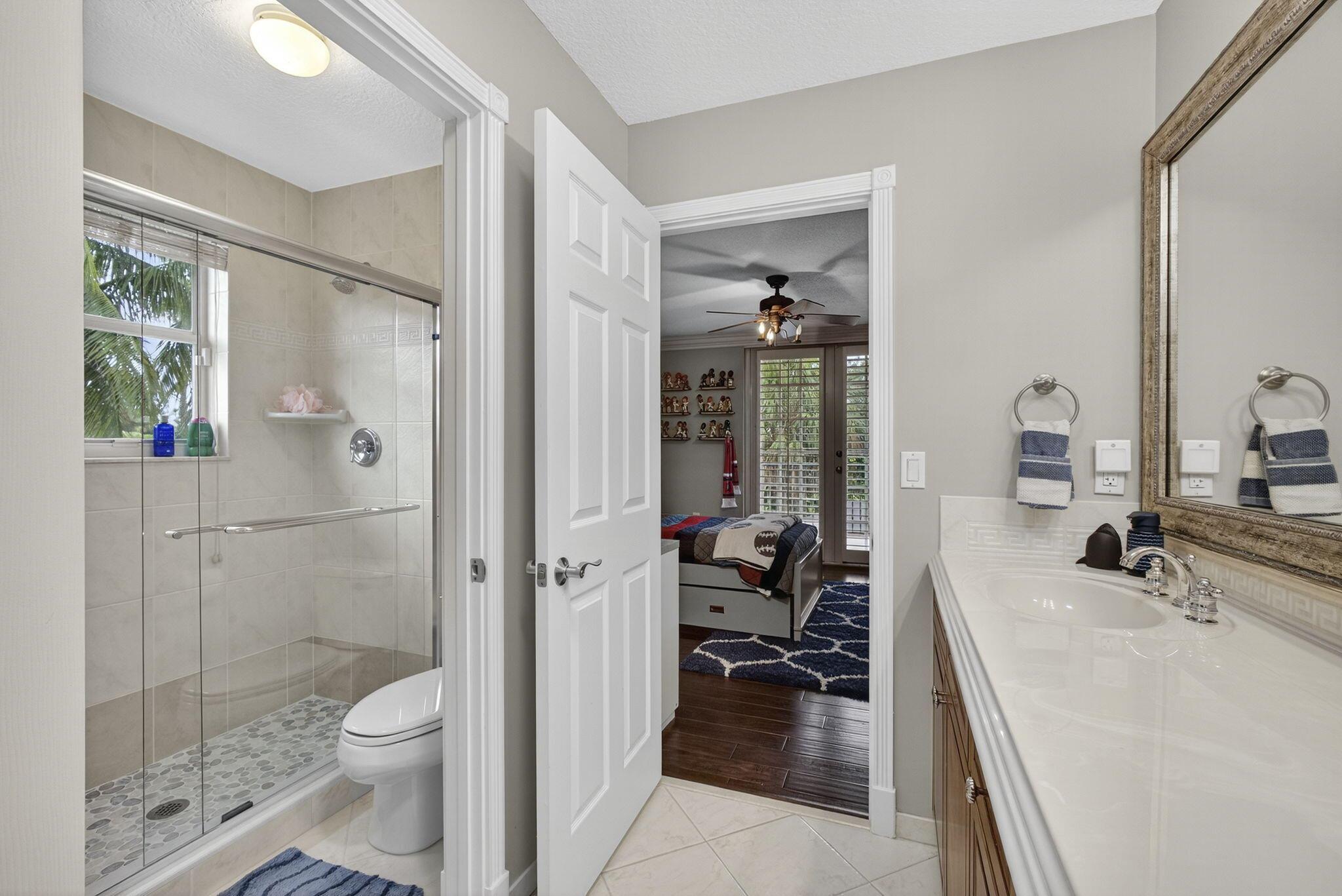 2124 Bellcrest Court