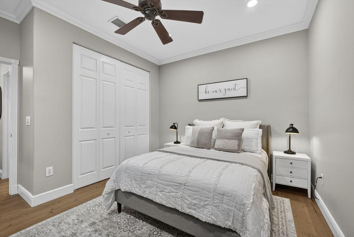 2124 Bellcrest Court