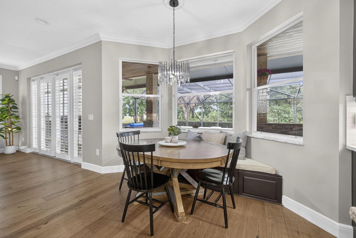 2124 Bellcrest Court