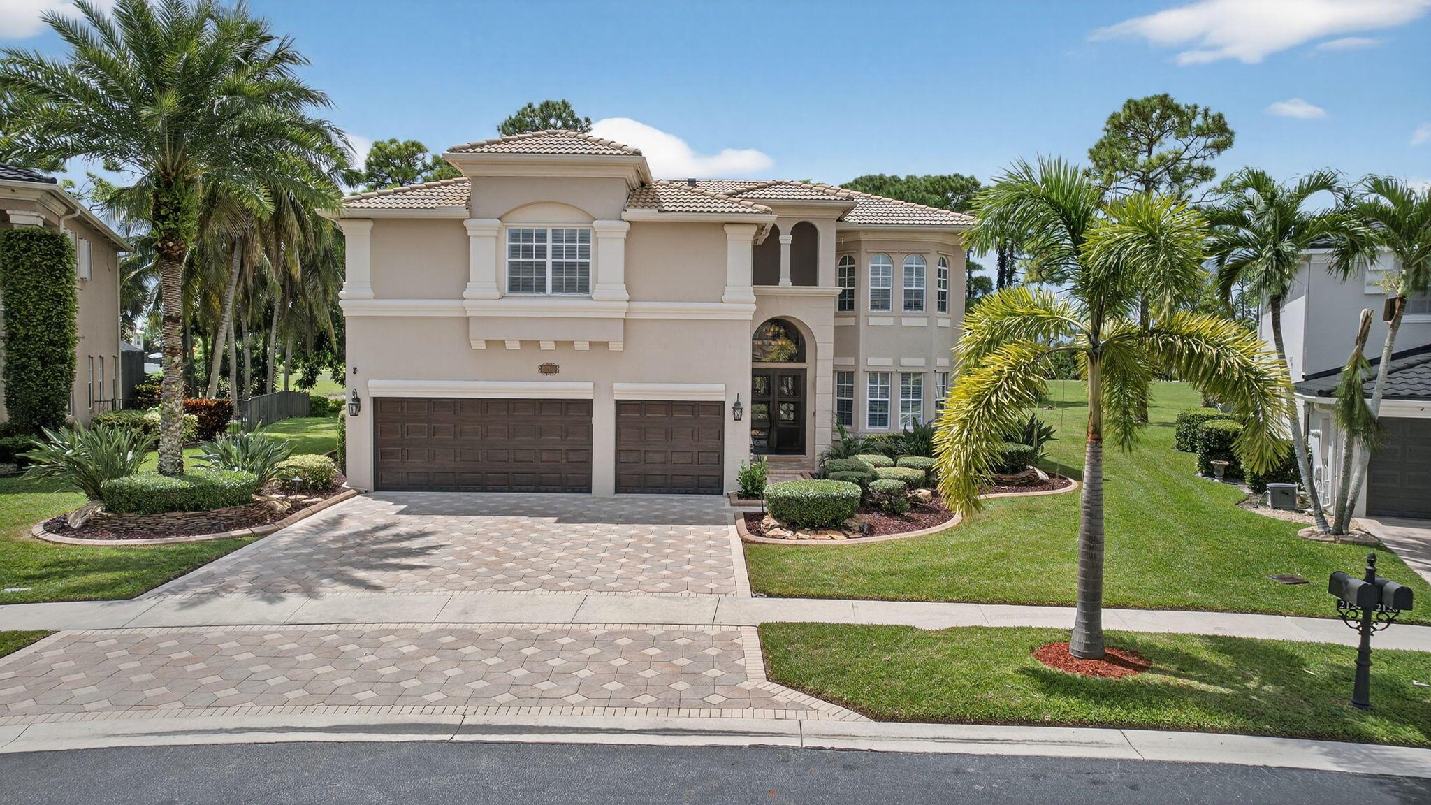 2124 Bellcrest Court