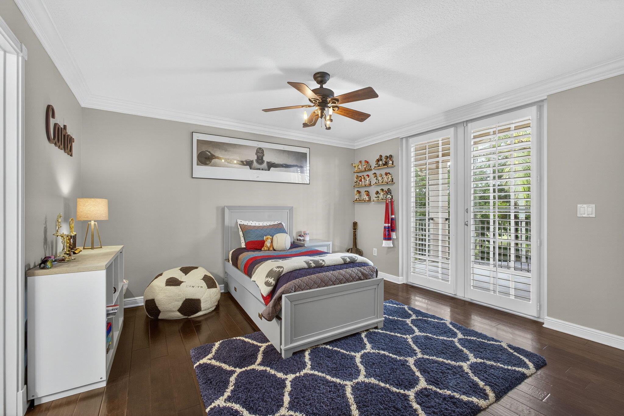 2124 Bellcrest Court