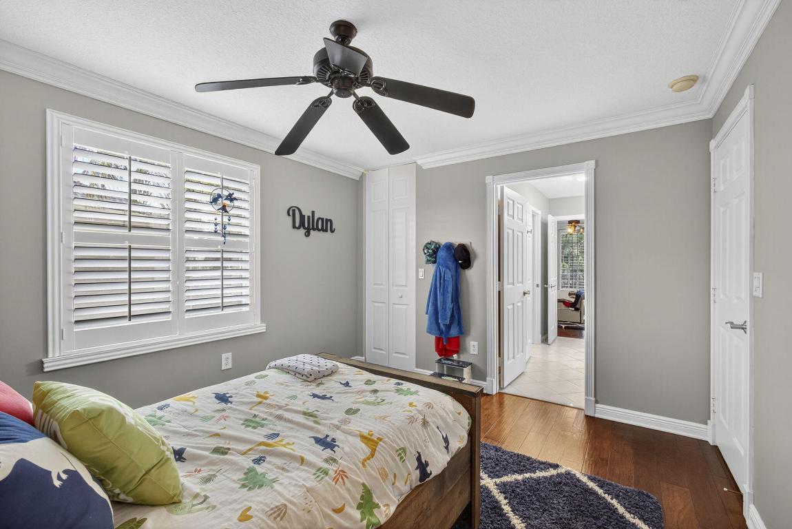 2124 Bellcrest Court