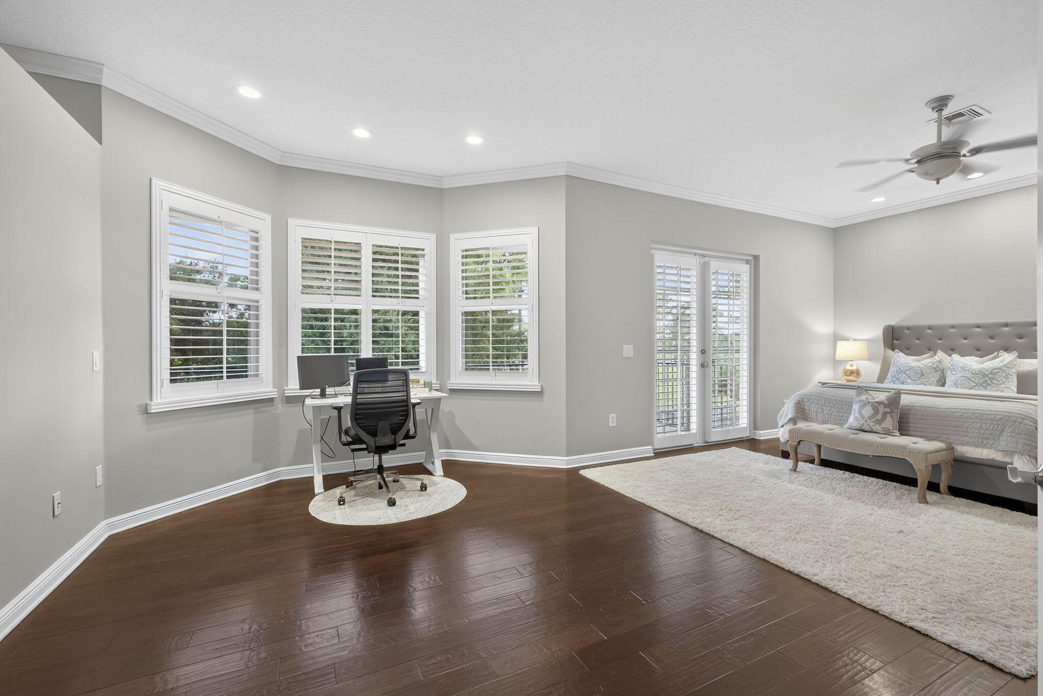 2124 Bellcrest Court