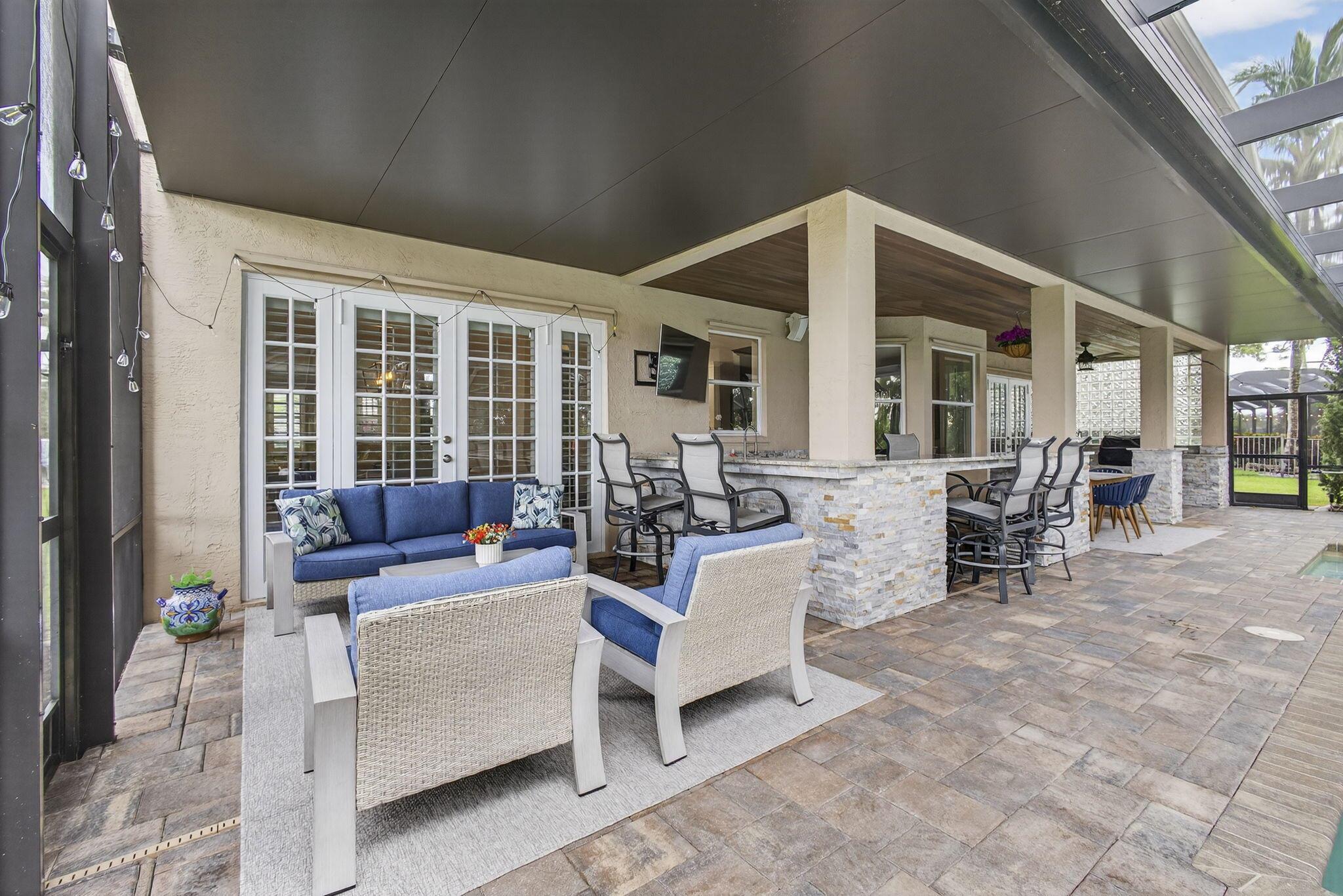 2124 Bellcrest Court