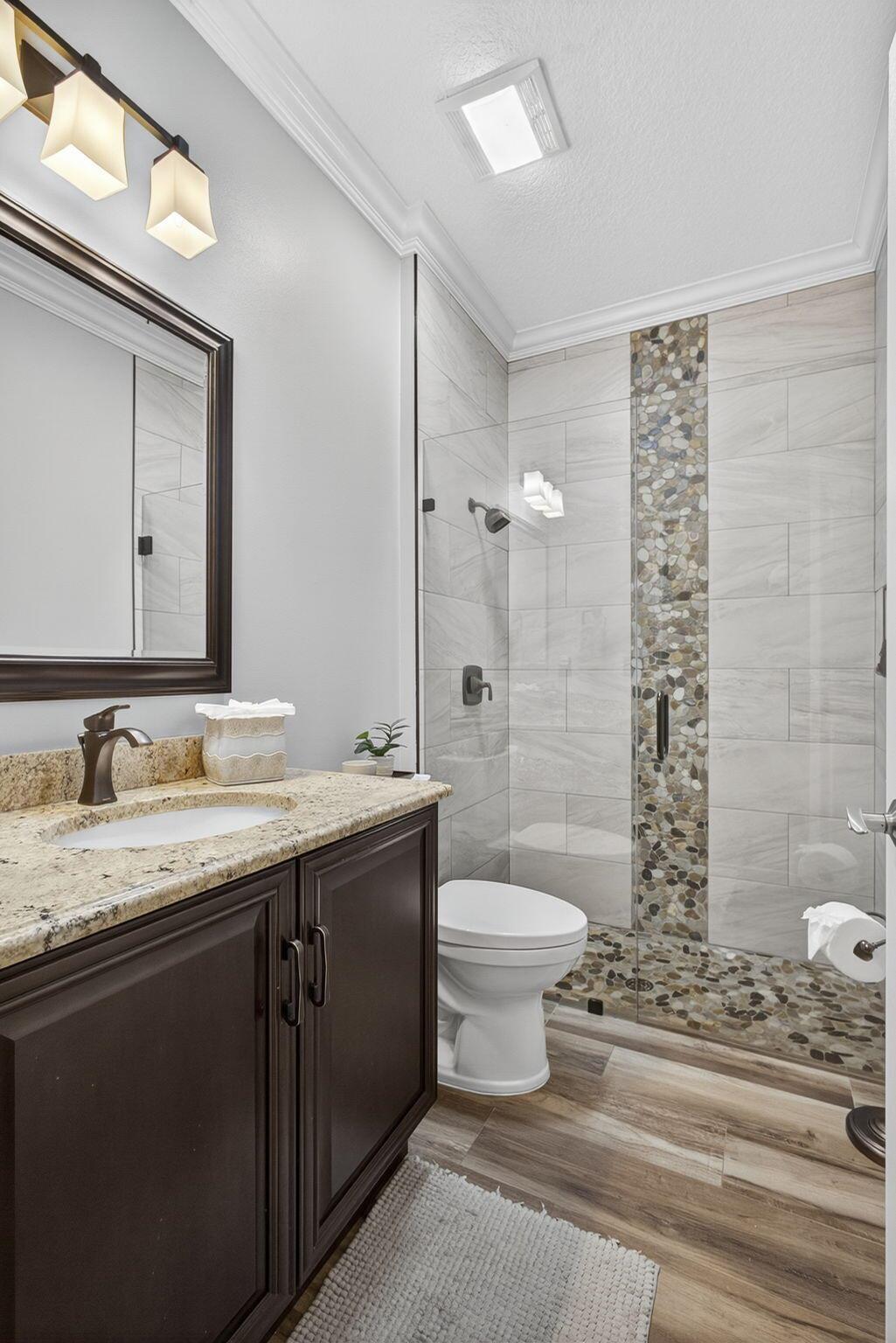 2124 Bellcrest Court