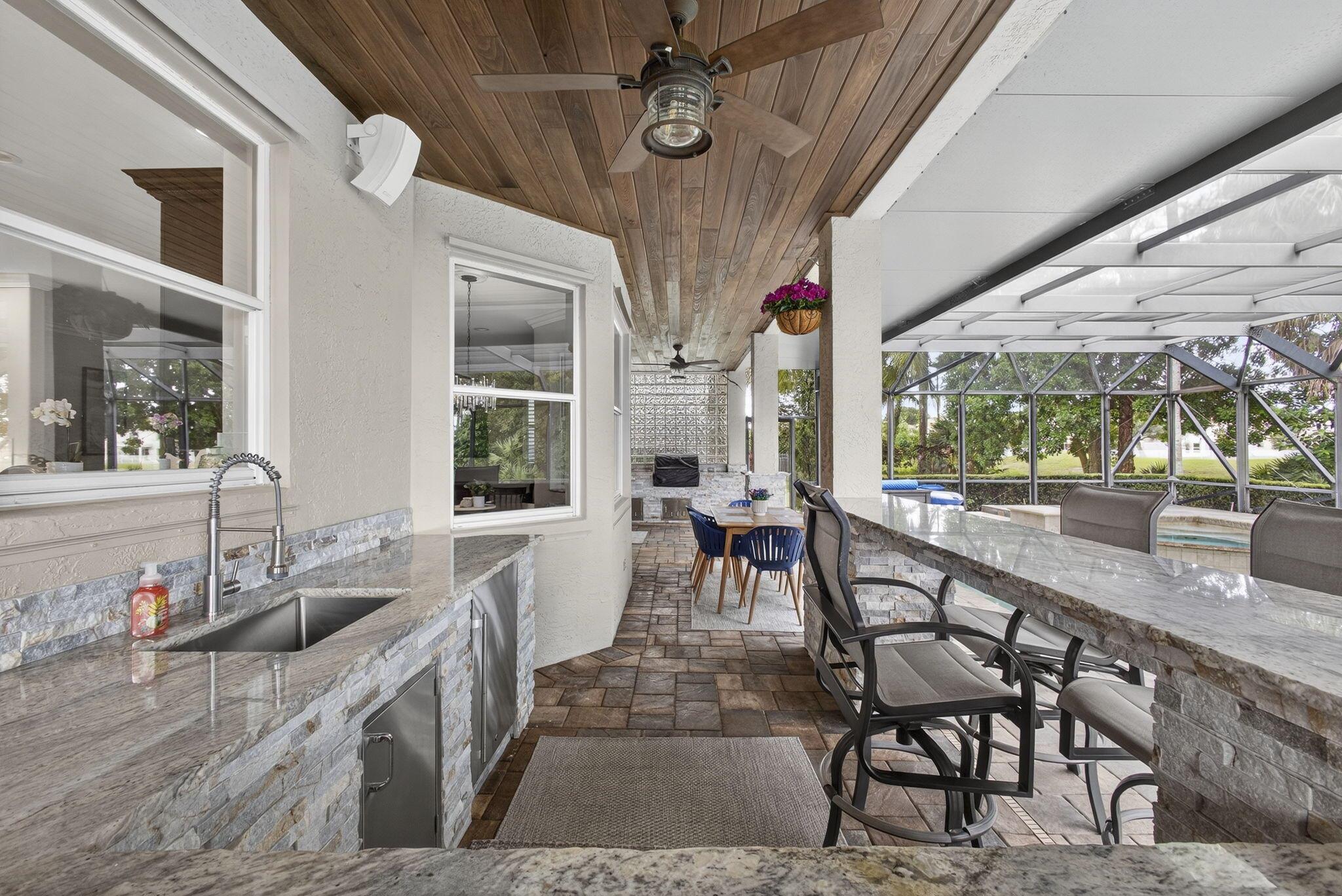 2124 Bellcrest Court