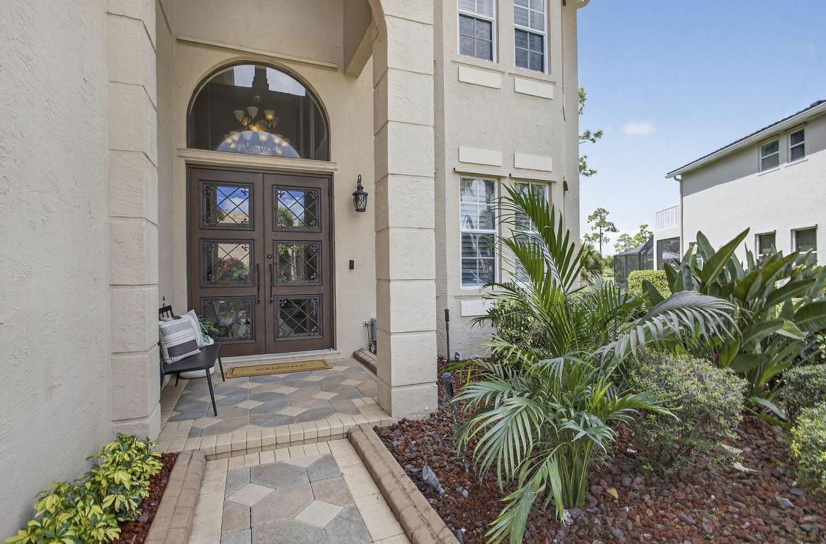 2124 Bellcrest Court