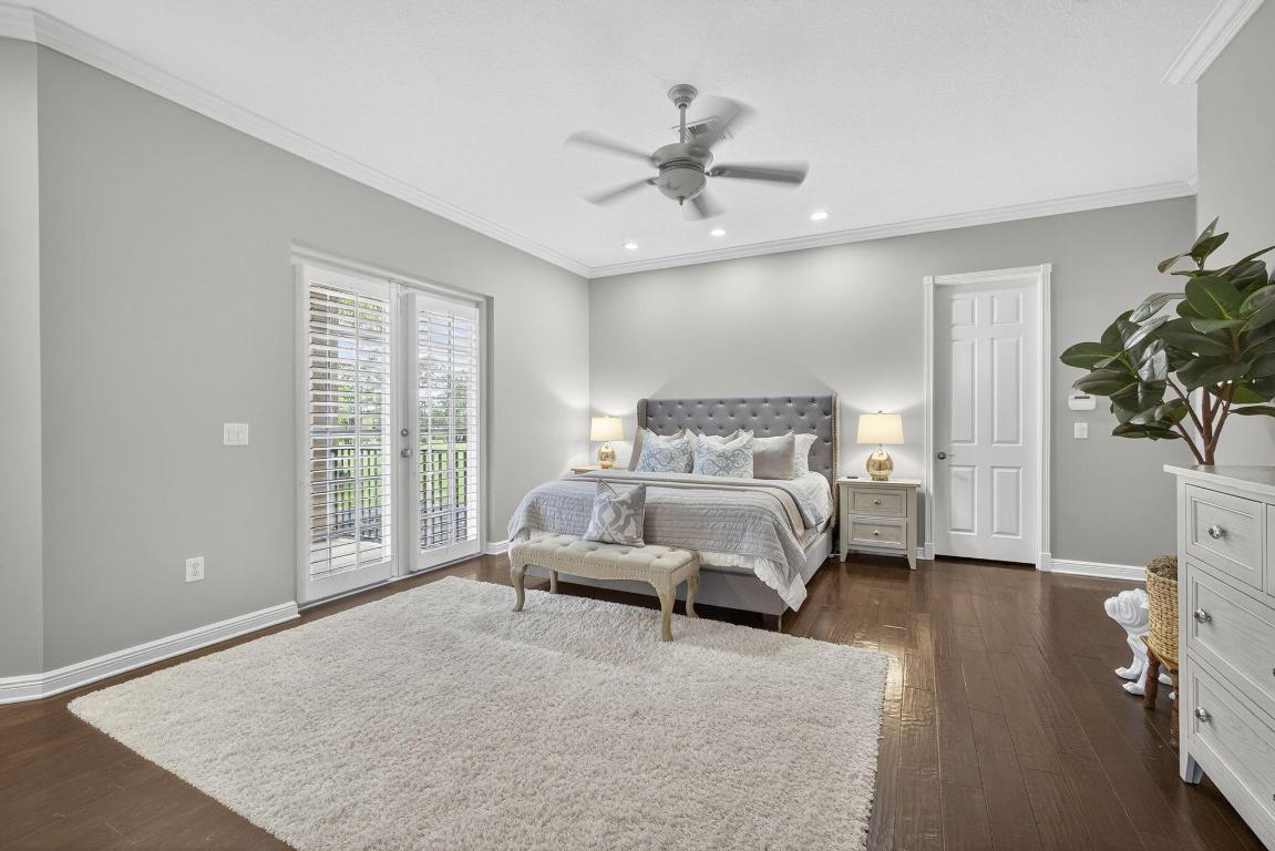 2124 Bellcrest Court