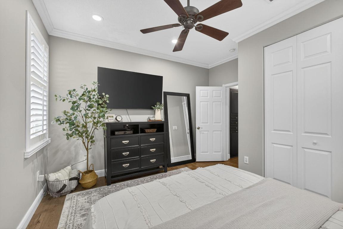 2124 Bellcrest Court