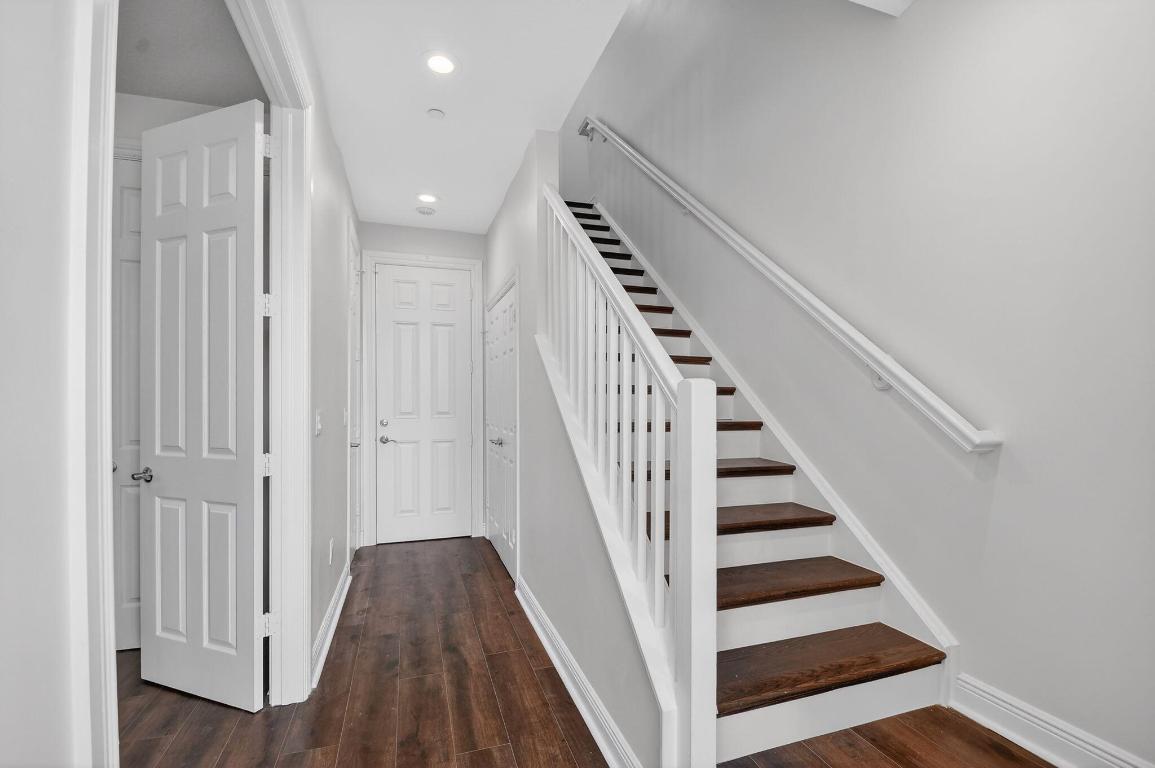 2502 N Dixie Highway 19, Lake Worth Beach Unit: 19